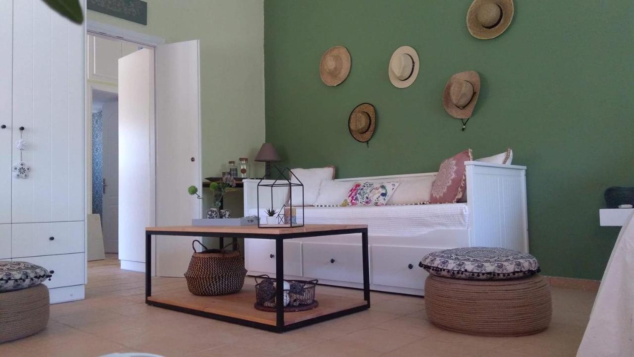 Olive Garden Guest House Кипарисия Экстерьер фото